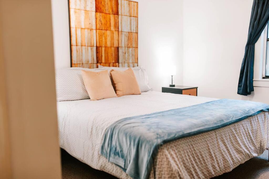 Cozy 3-Bed Athens Getaway, Right Near Uga! 아파트 외부 사진