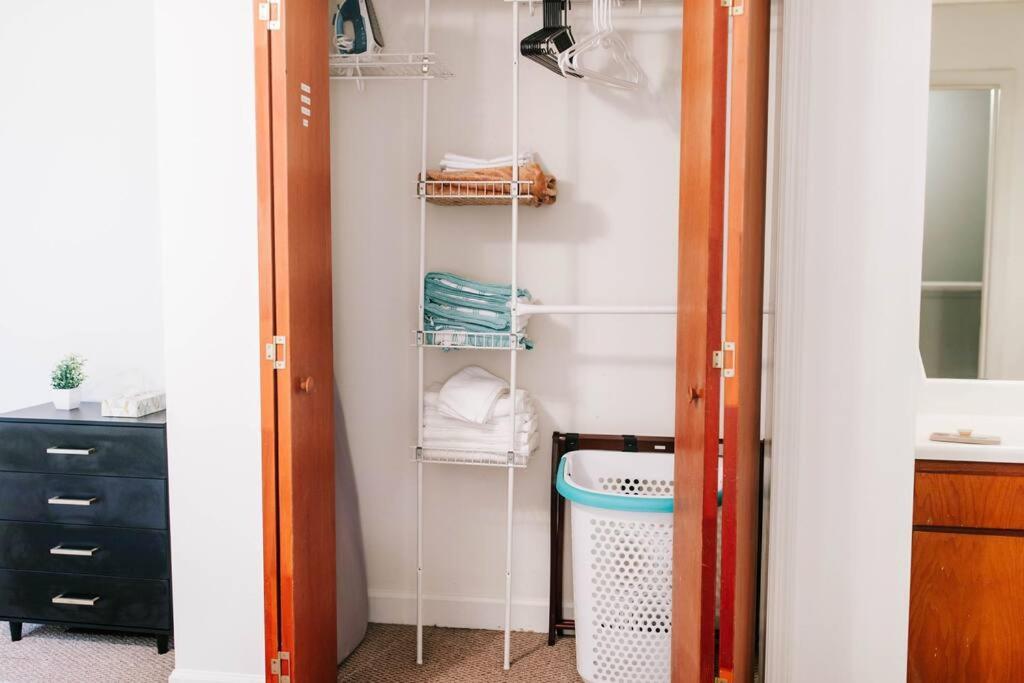 Cozy 3-Bed Athens Getaway, Right Near Uga! 아파트 외부 사진