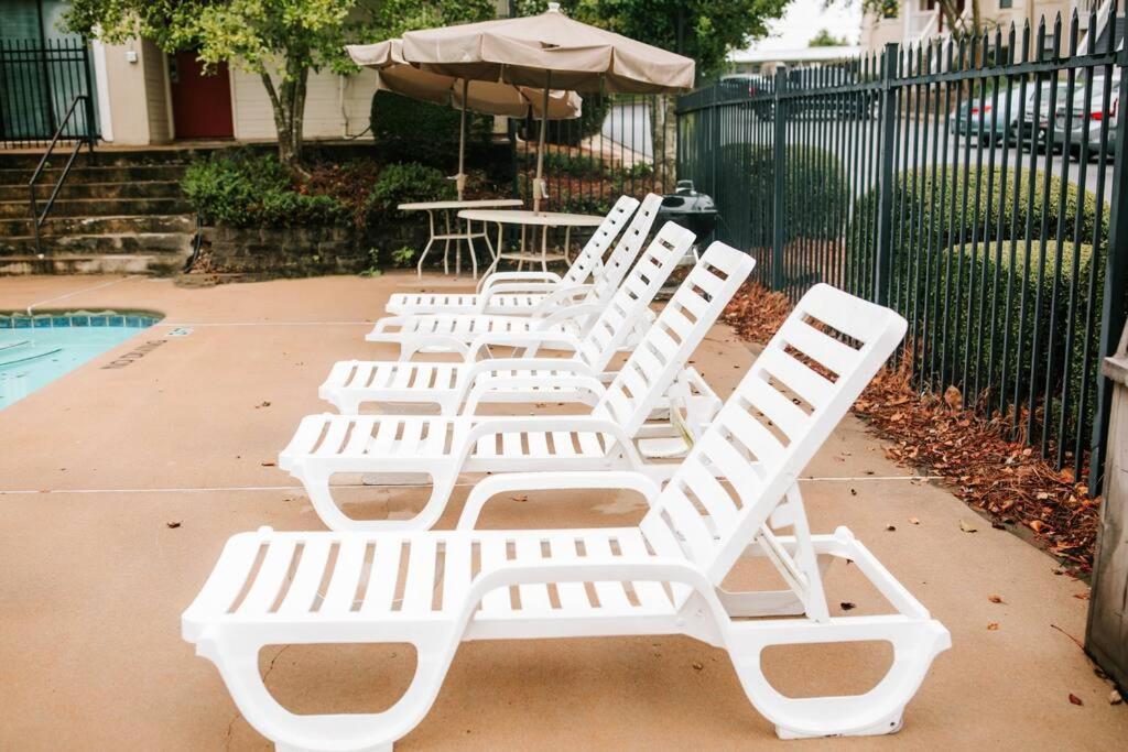 Cozy 3-Bed Athens Getaway, Right Near Uga! 아파트 외부 사진